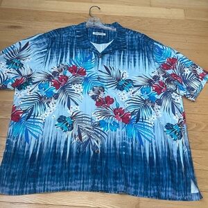 Tommy Bahama Blue and Red Floral Men's Shirt